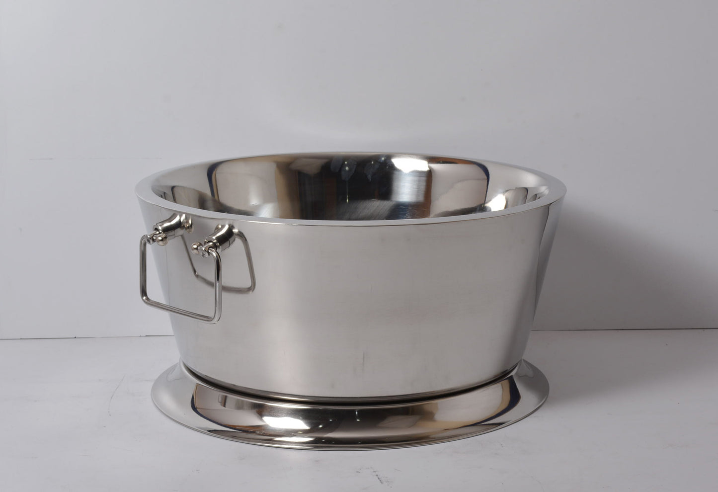 Stainless Steel Double Wall Beverage Tub Capacity - 21 Qtz